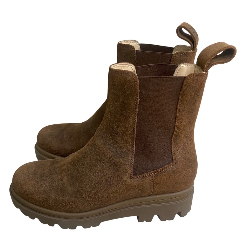Banana Republic Womens Brown Suede Lug Sole Chelsea Boots Size 8.5 shimmer EUC